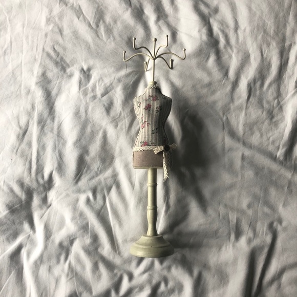 Home Outfitters Jewelry Holder - Picture 1 of 4